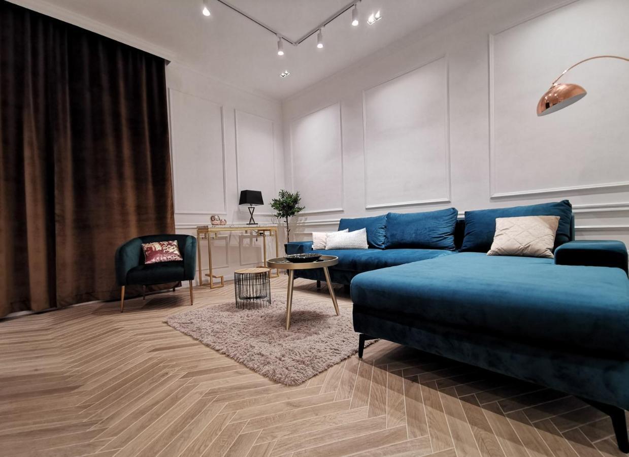 Max Central Apartment 贝尔格莱德 外观 照片