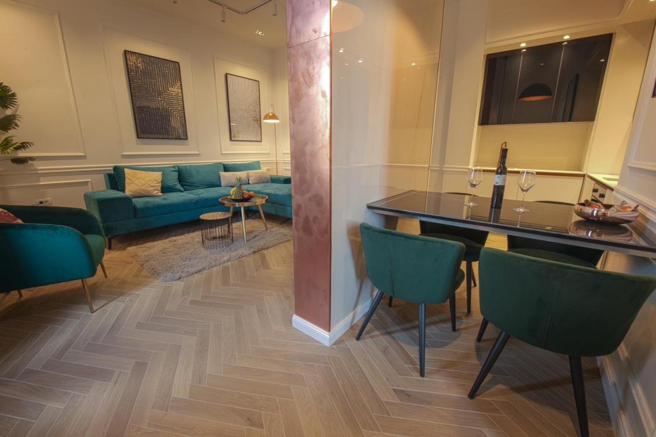 Max Central Apartment 贝尔格莱德 外观 照片